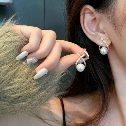 Luxury Golden Pearl Zircon Stud Earrings for Women – Elegant Jewelry for Special Occasions