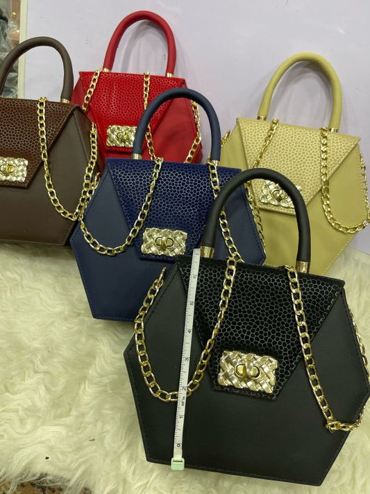 Stylish & Unique Handbag for Women – Elegant Shoulder Bag (1 Piece)